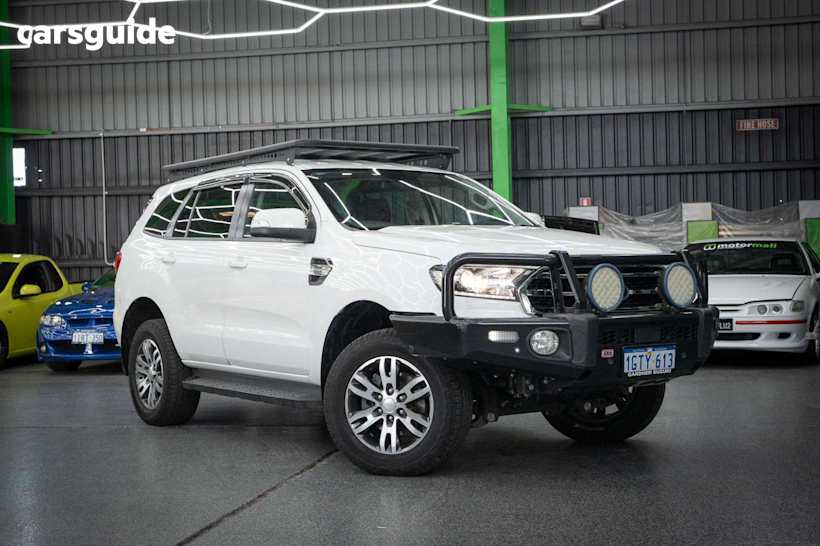 White 2019 Ford Everest SUV TREND 4X4