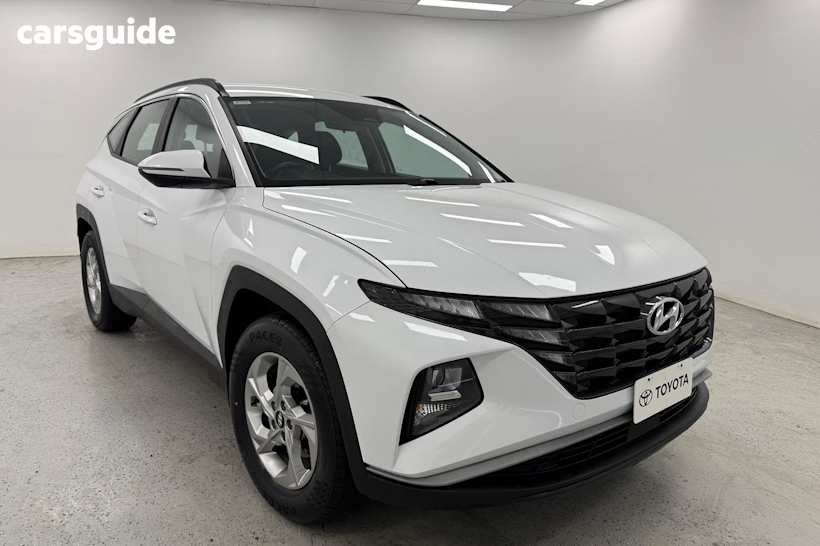 White 2023 Hyundai Tucson Wagon (Fwd)