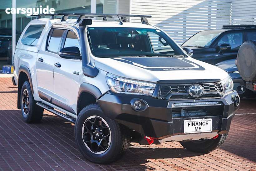 White 2019 Toyota Hilux Double Cab Pick Up Rugged X (4X4)