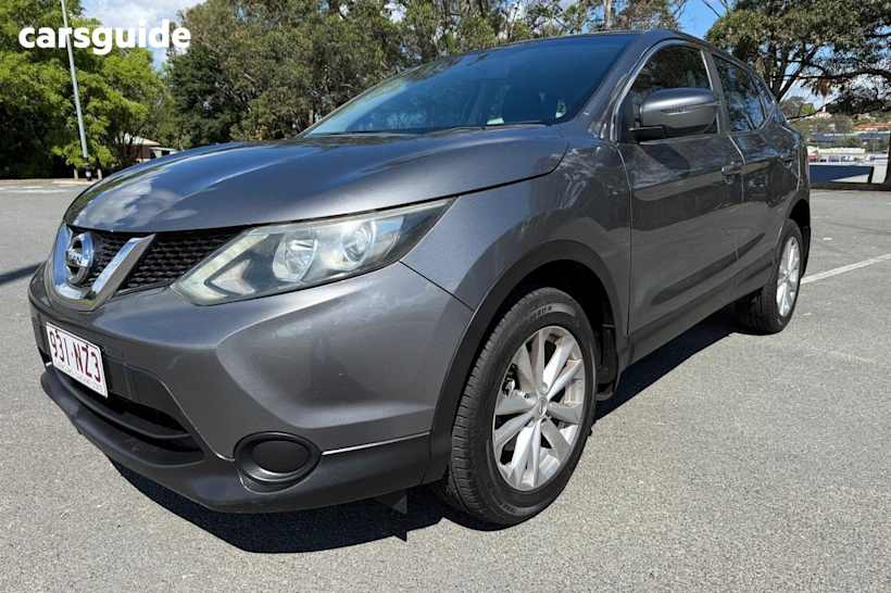 Grey 2014 Nissan Qashqai Wagon St (4X2)