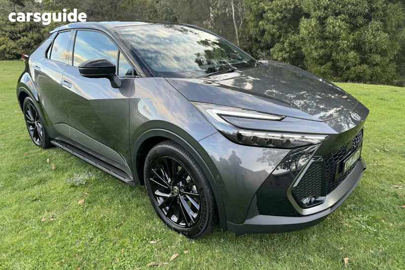 Grey 2025 Toyota C-HR Wagon GR-Sport HYB + 2 TNE Plus + PR
