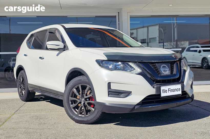White 2017 Nissan X-Trail Wagon St (2Wd)