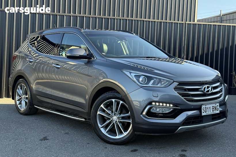 Grey 2016 Hyundai Santa FE SUV HIGHLANDER 4X4