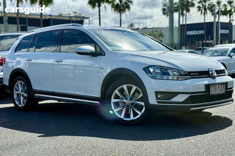 White 2019 Volkswagen Golf SUV ALLTRACK 132TSI 4WD