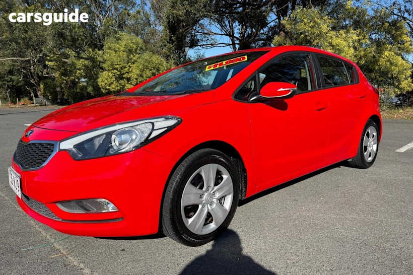 Red 2014 Kia Cerato Hatchback S