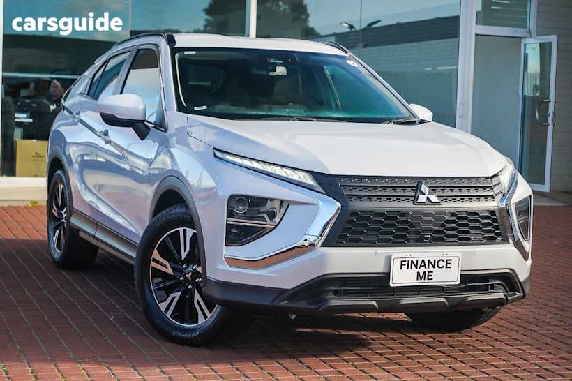 White 2023 Mitsubishi Eclipse Cross Wagon Ls (2Wd)
