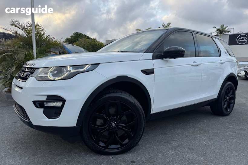 White 2015 Land Rover Discovery Sport SUV SI4 SE 4X4