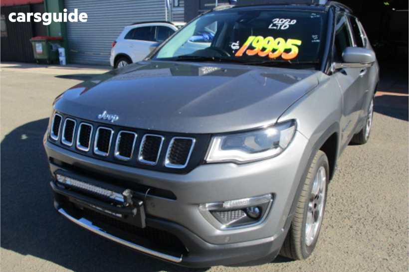 Grey 2020 Jeep Compass Wagon Limited (Awd)