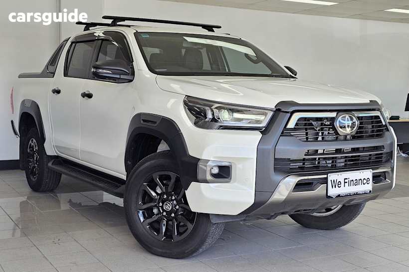 White 2022 Toyota Hilux Ute Tray ROGUE 4X4