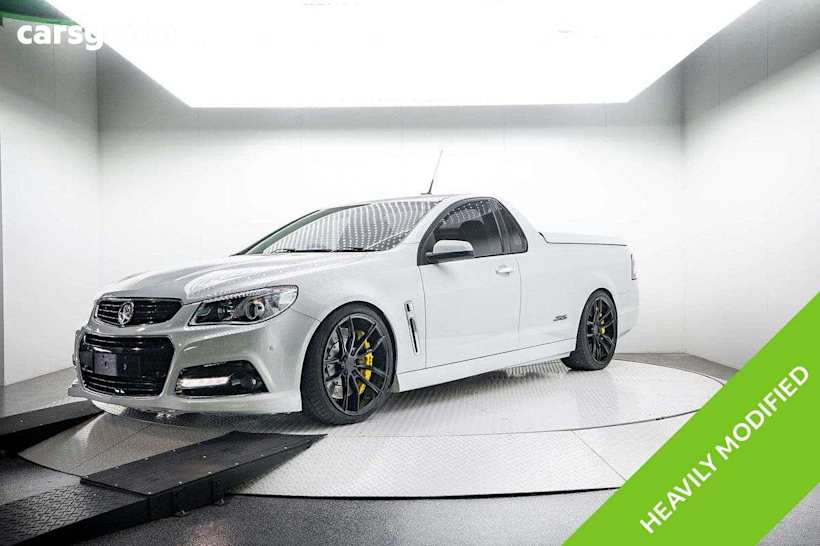 White 2014 Holden UTE Ute Tray SS V R