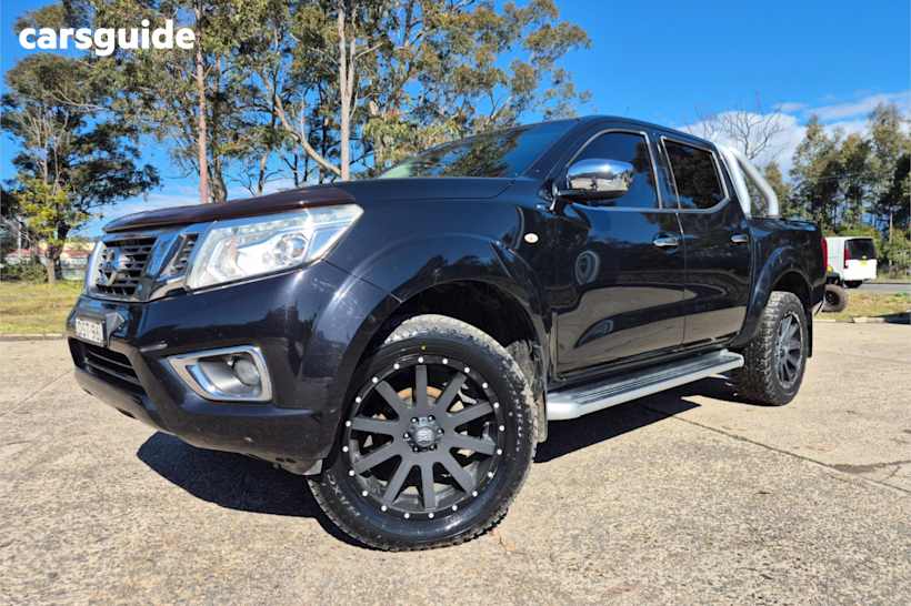 Black 2017 Nissan Navara Ute Tray ST 4X4