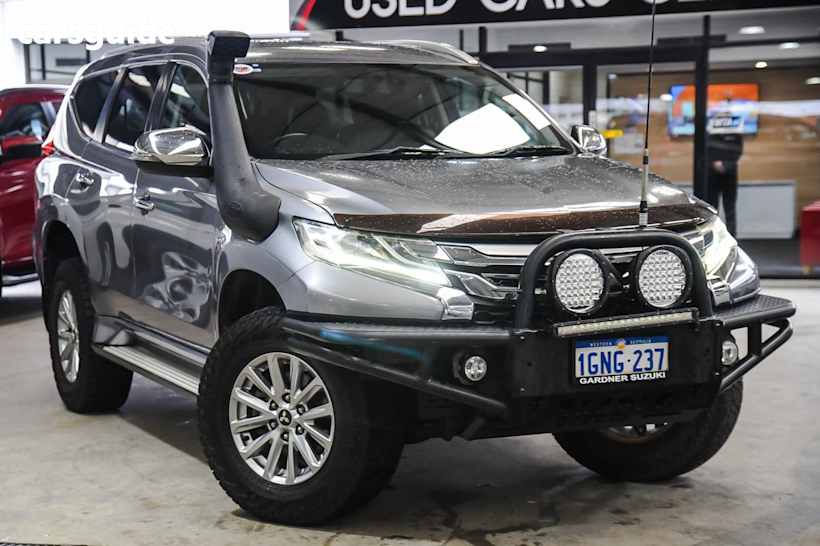 Grey 2017 Mitsubishi Pajero Sport SUV GLS 4X4