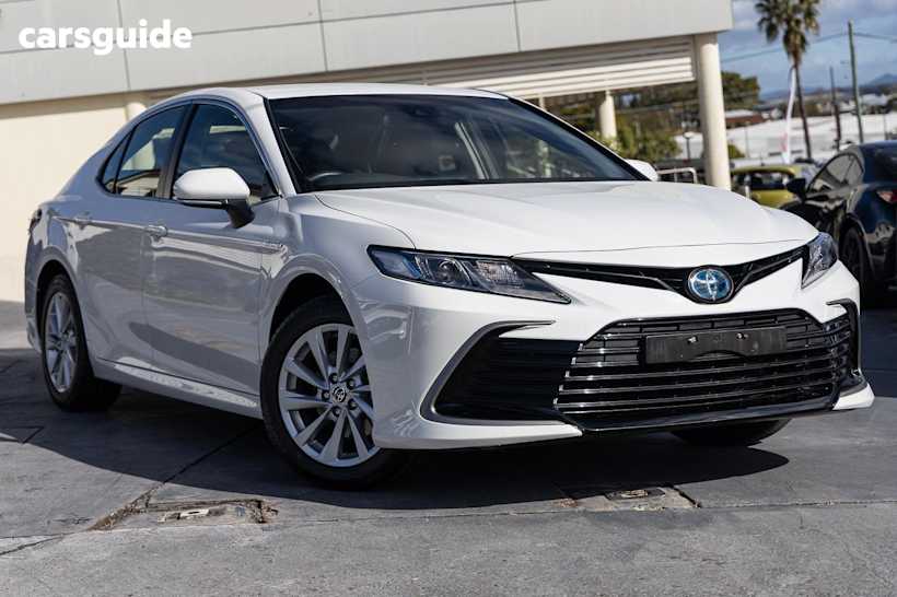 White 2023 Toyota Camry Sedan ASCENT F
