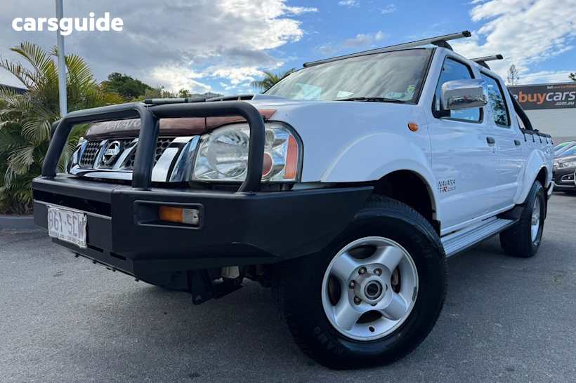 White 2012 Nissan Navara Ute Tray ST-R 4X4