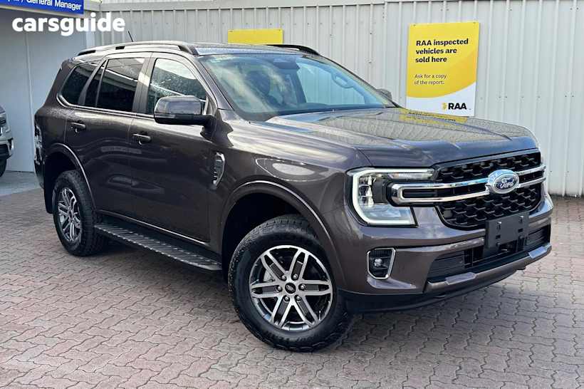 Bronze 2025 Ford Everest SUV TREND 4X4