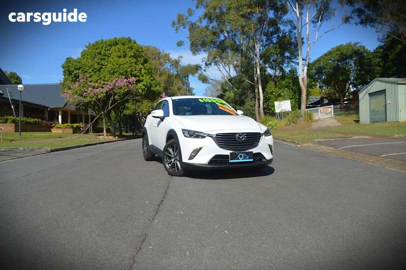 White 2015 Mazda CX-3 SUV STOURING 4X4