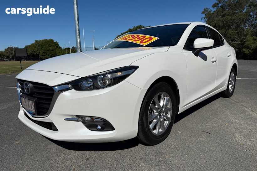 White 2017 Mazda 3 Sedan Maxx