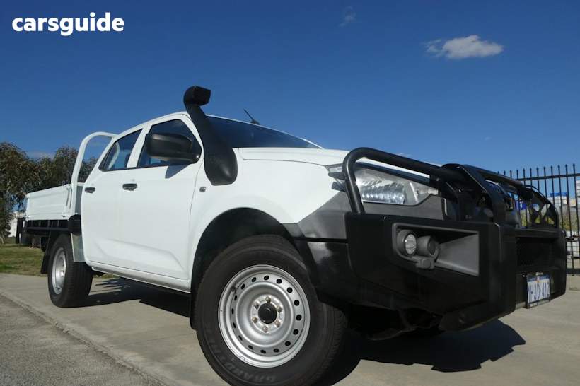White 2021 Isuzu D-MAX Crew Cab Chassis Sx (4X4)