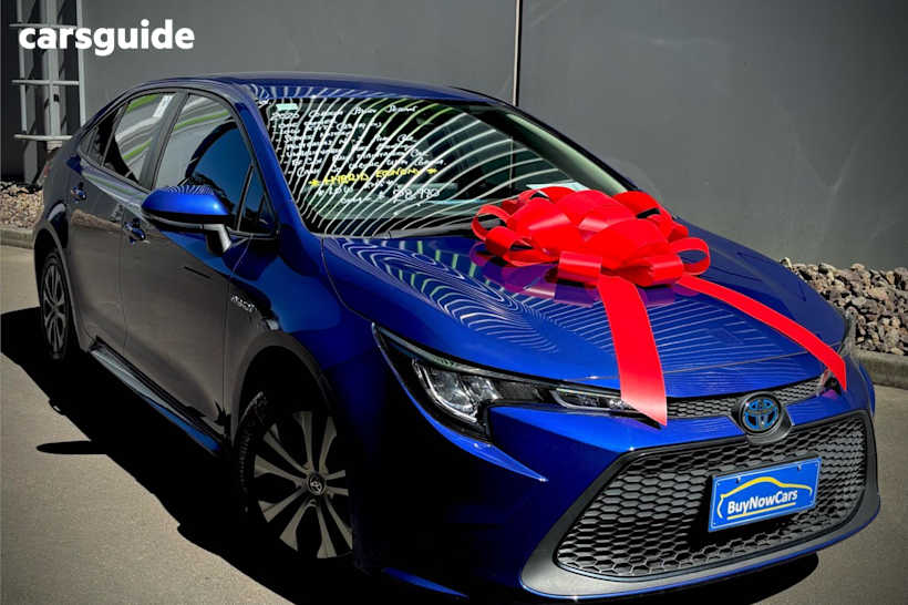 Blue 2020 Toyota Corolla Sedan ASCENT SPORT HYBRID F