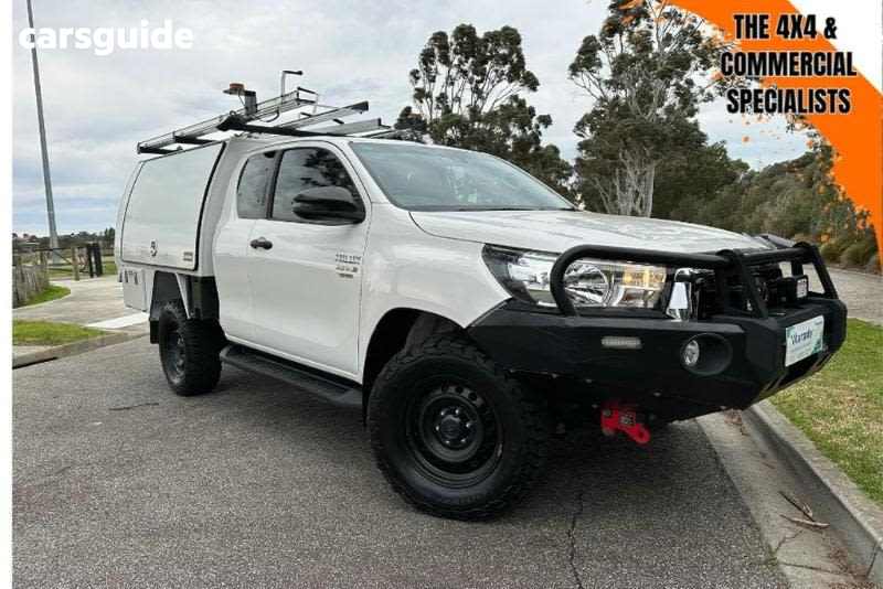 White 2019 Toyota Hilux Ute Tray SR 4X4