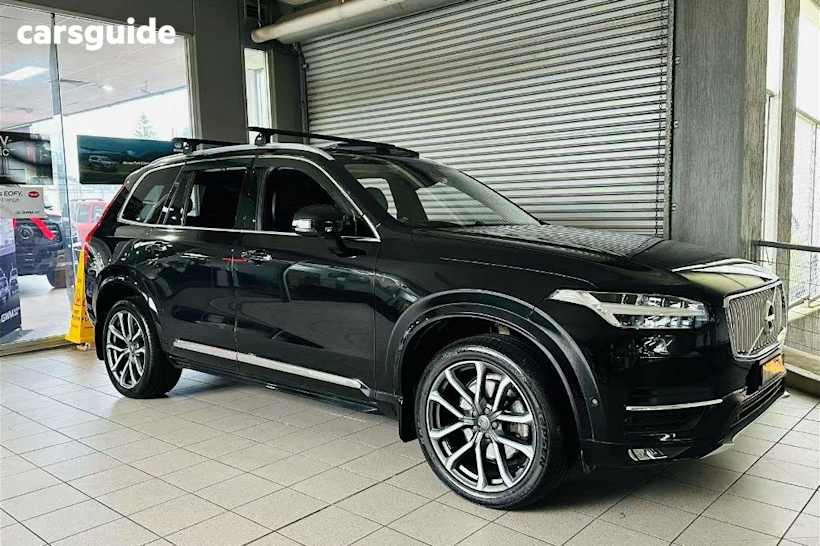 Black 2017 Volvo XC90 Wagon T6 Inscription