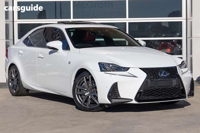 White 2018 Lexus IS300 Sedan F Sport