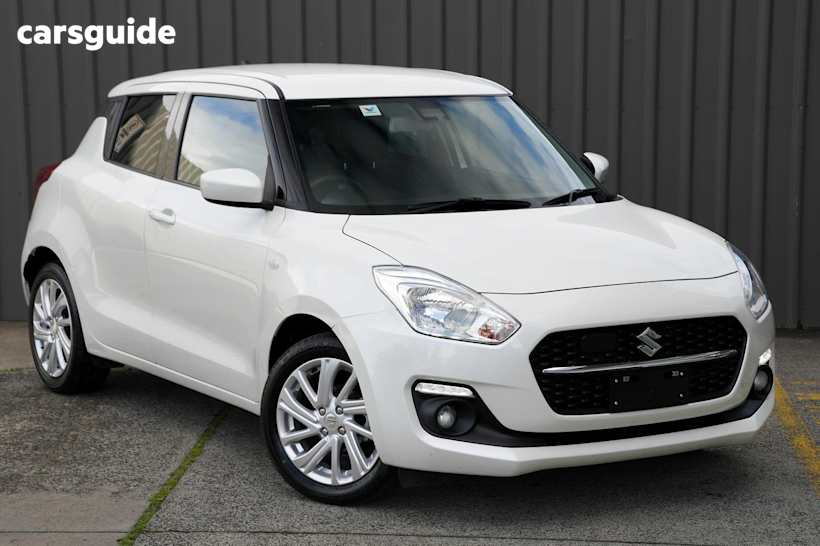 White 2023 Suzuki Swift Hatch GL F