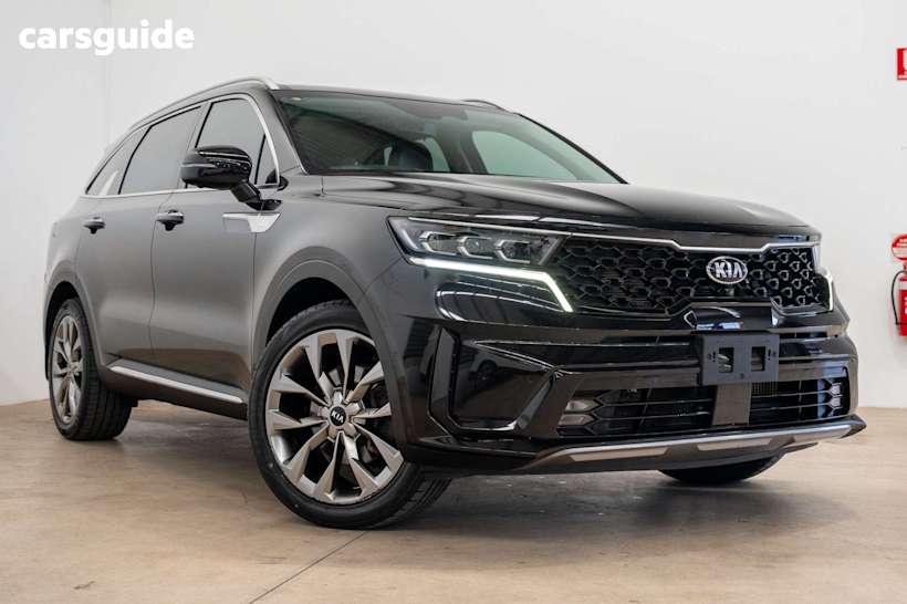 Black 2021 Kia Sorento SUV GT-LINE 4X4