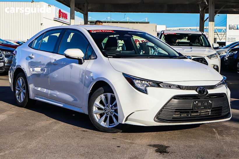 White 2023 Toyota Corolla Sedan ASCENT SPORT F
