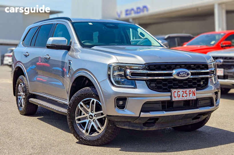 Silver 2023 Ford Everest SUV TREND 4X4