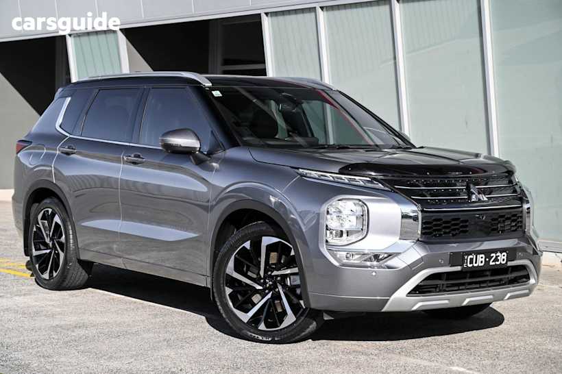 Grey 2023 Mitsubishi Outlander SUV EXCEED TOURER 4X4