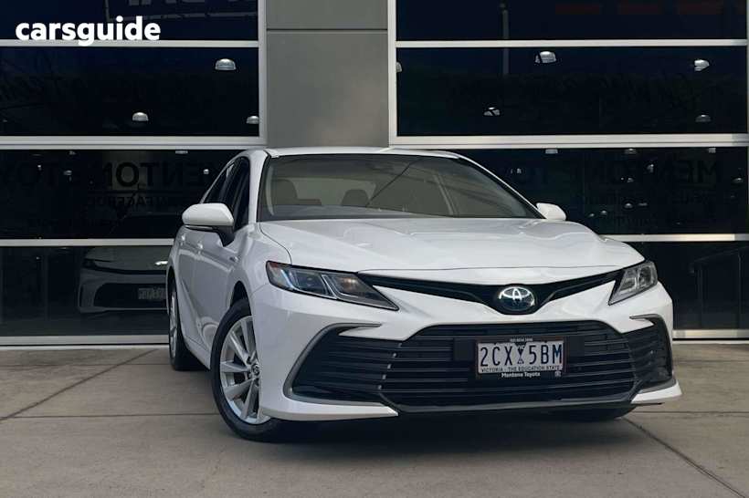 White 2022 Toyota Camry Sedan ASCENT F