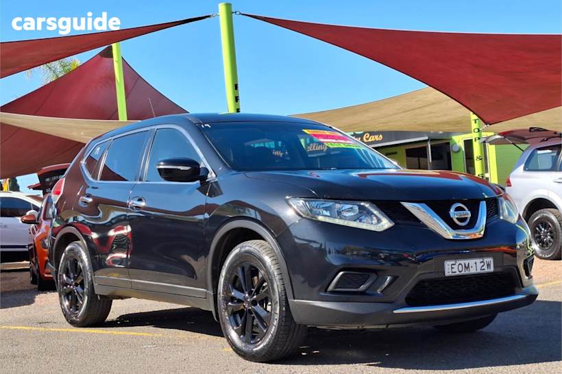 Black 2014 Nissan X-Trail SUV ST F