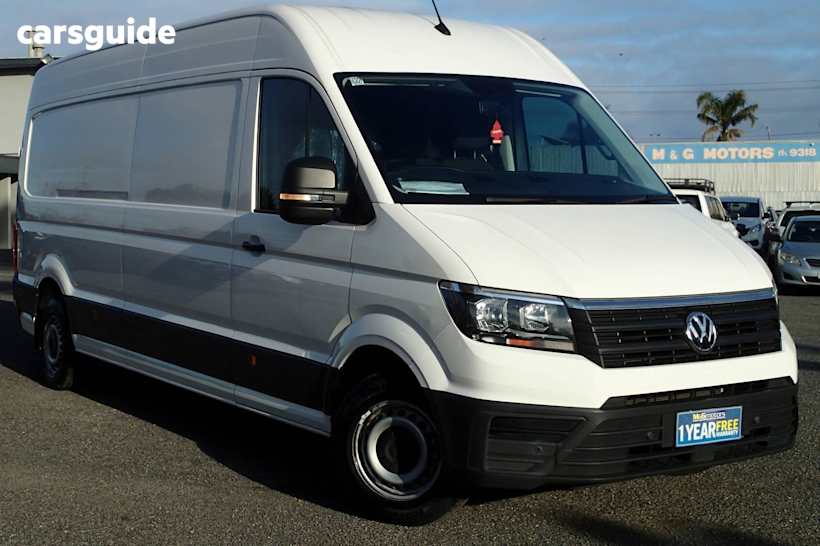 White 2017 Volkswagen Crafter Commercial 35 TDI340 RUNNER F