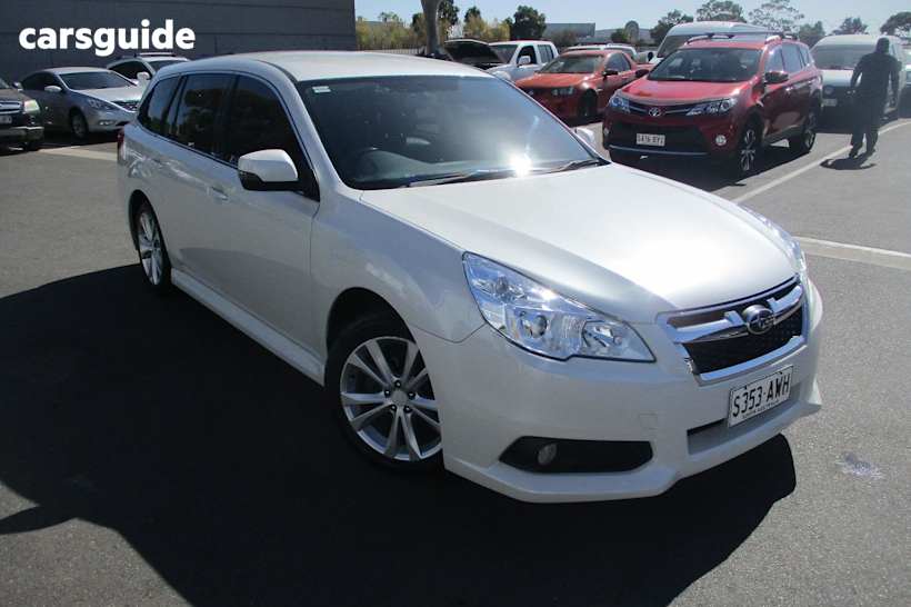 White 2013 Subaru Liberty SUV 2.5I 4WD