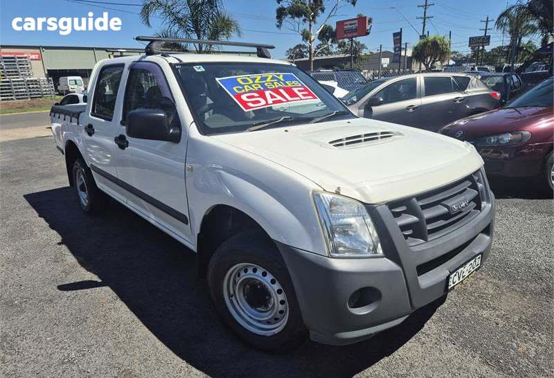 White 2008 Isuzu D-MAX Crew Cab Utility Sx (4X2)