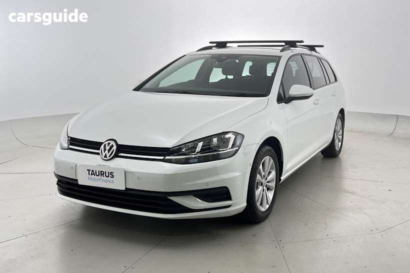 White 2019 Volkswagen Golf SUV 110TSI TRENDLINE F