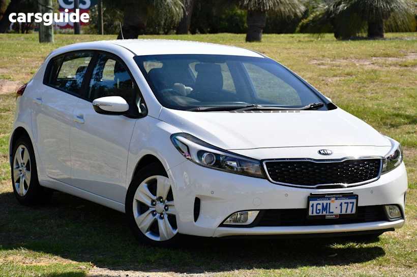 White 2018 Kia Cerato Hatchback S