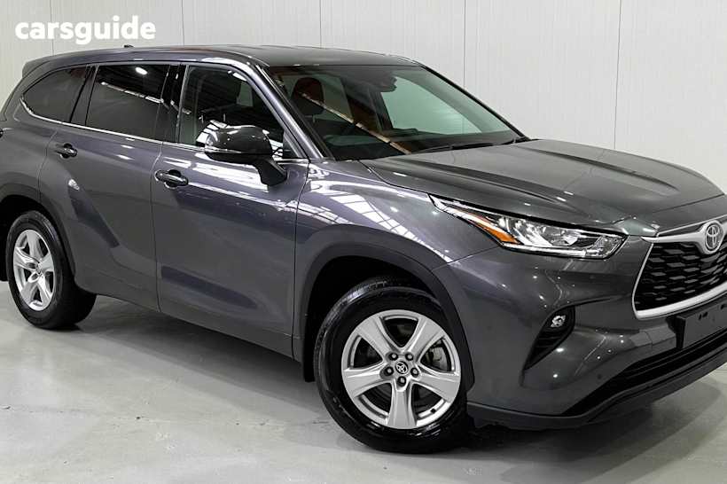 Grey 2023 Toyota Kluger SUV GX 4X4