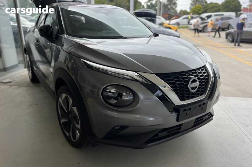 Grey 2024 Nissan Juke Hatchback St-L
