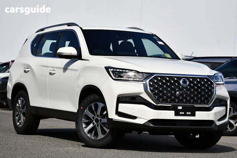 White 2025 KGM Ssangyong Rexton Wagon Elx (4Wd)