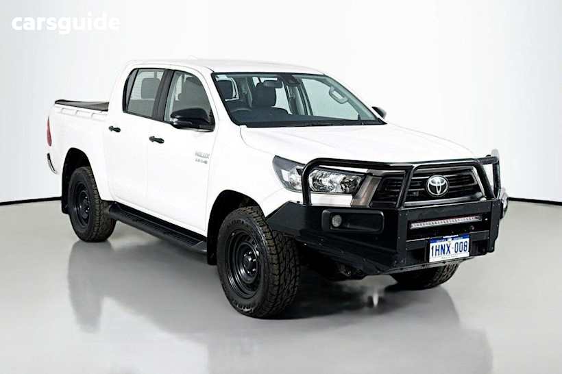 White 2021 Toyota Hilux Ute Tray SR 4X4