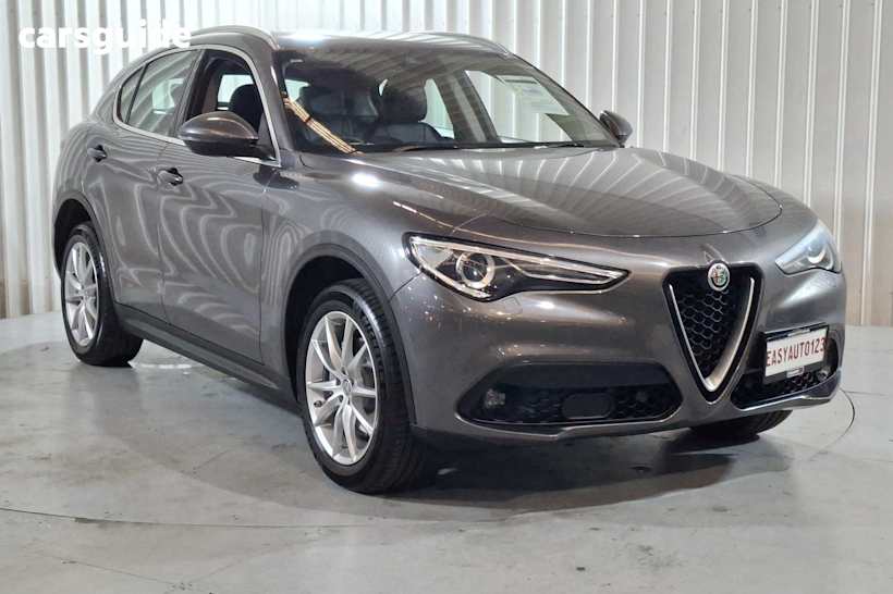 Grey 2018 Alfa Romeo Stelvio Wagon