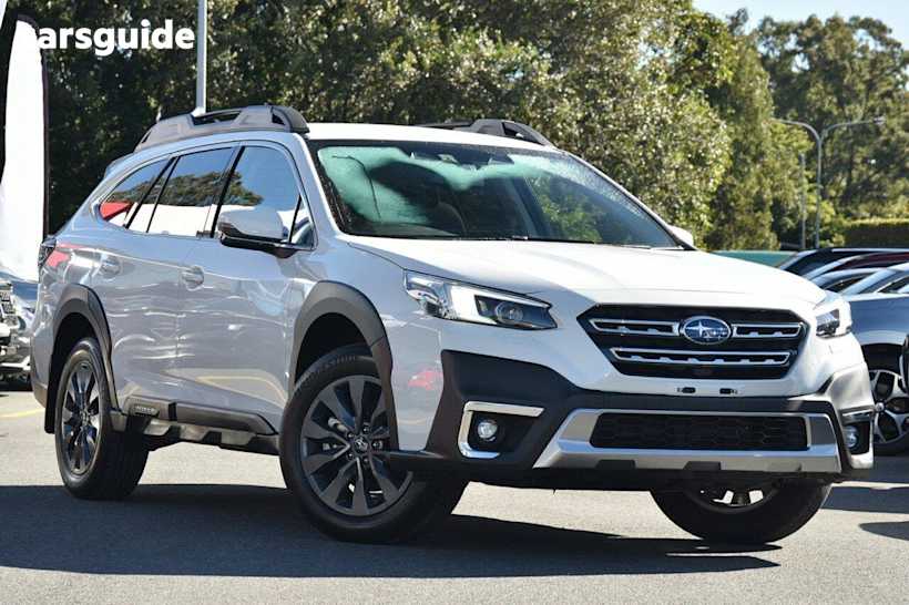 White 2023 Subaru Outback Wagon Awd