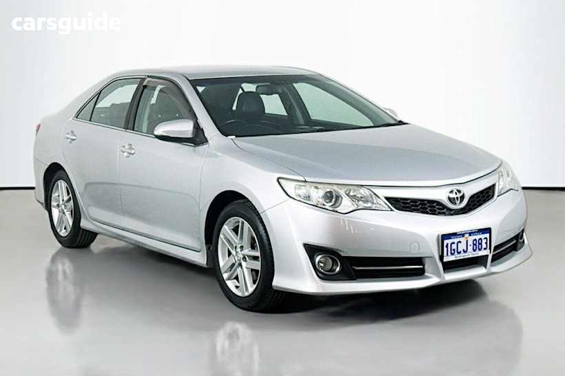 Silver 2011 Toyota Camry Sedan Atara Sl