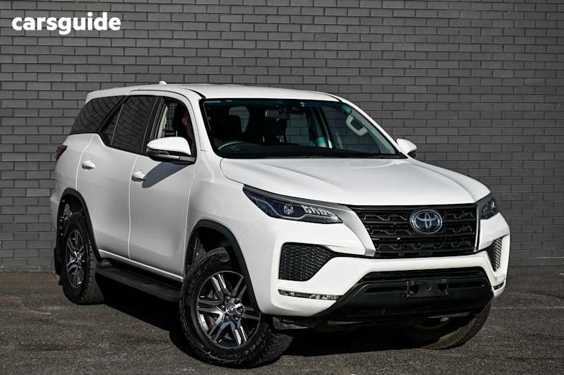 White 2022 Toyota Fortuner Wagon Gx