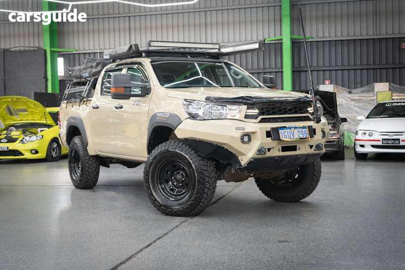 Beige 2015 Toyota Hilux Ute Tray SR 4X4