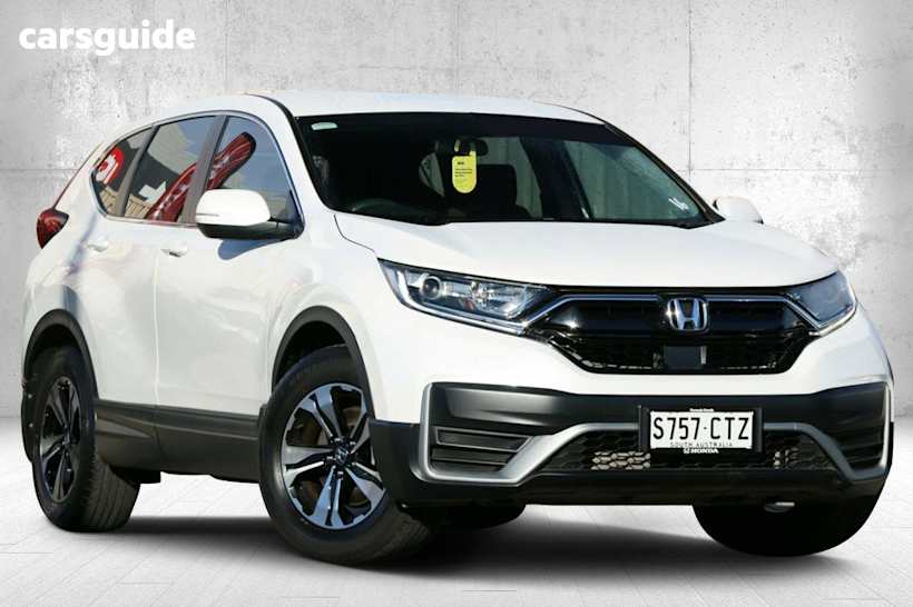White 2023 Honda CR-V SUV VTI 7 F