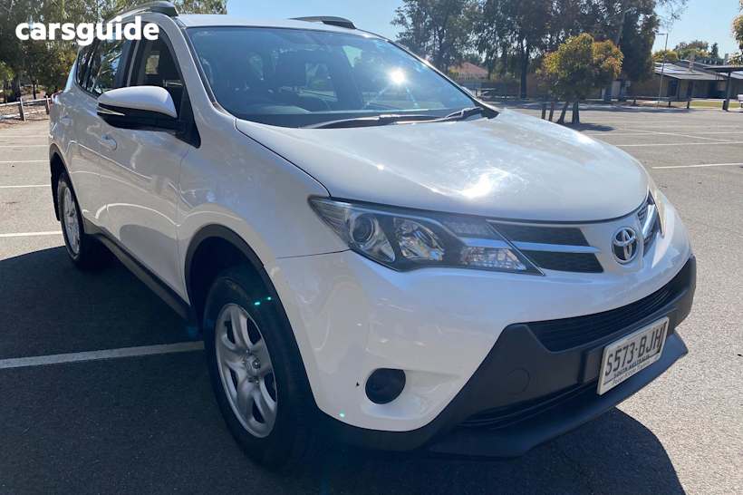 White 2014 Toyota RAV4 SUV GX 4X4