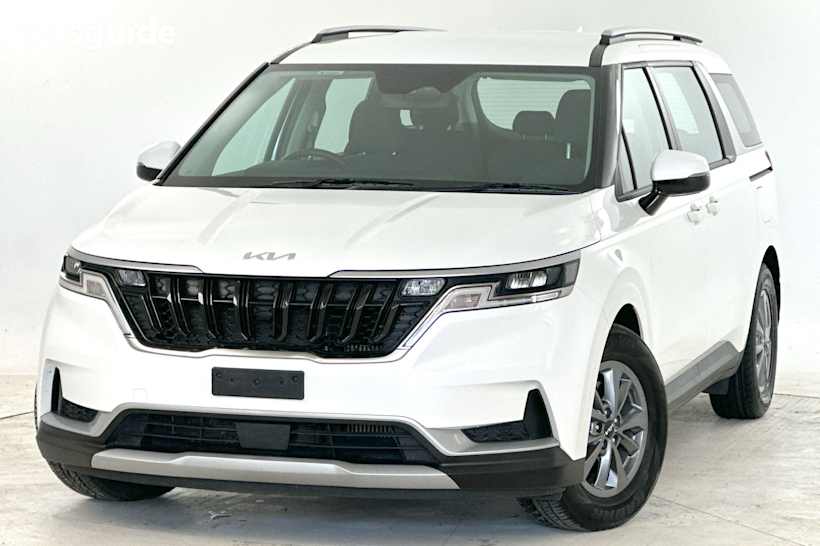 White 2023 Kia Carnival Wagon S